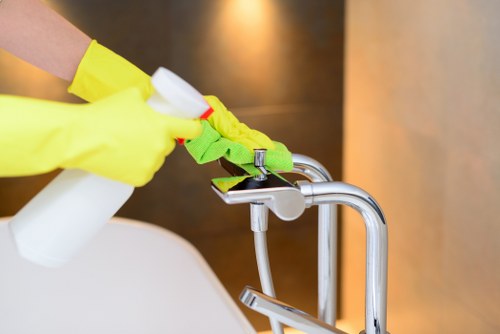 Professional deep cleaning service for Hounslow homes and businesses